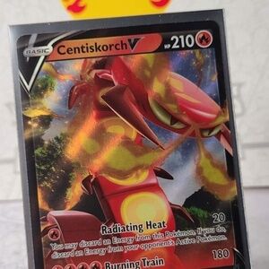 Centiskorch V 033/189 - Darkness Ablaze - Ultra Rare Near Mint Pokemon Card
